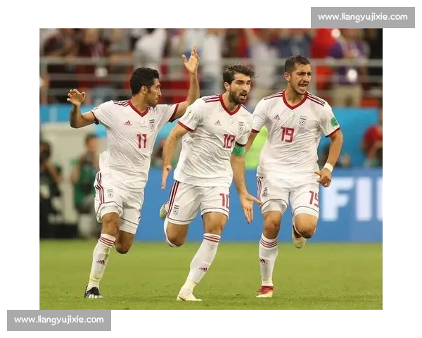 弗兰克 VAR 争议后读秒绝杀!坦言 以为时间耗尽,绿城 2-2 逼平双冠王 弗兰克 VAR 争议后读秒绝杀!坦言 以为时间耗尽,绿城 2-2 逼平双冠王