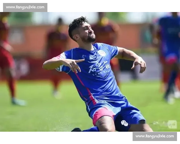 绝杀时刻!莱昂纳多抽筋也要进球,为 ICU 母亲书写奇迹之夜 绝杀时刻!莱昂纳多抽筋也要进球,为 ICU 母亲书写奇迹之夜