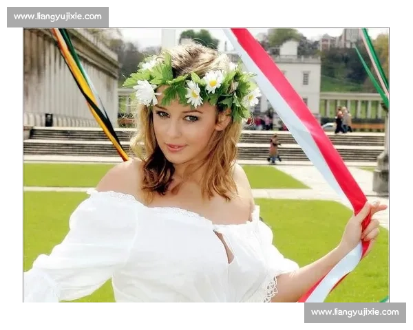 足坛新宠:当足球宝贝遇见艺术与科技的化学反应 足坛新宠:当足球宝贝遇见艺术与科技的化学反应