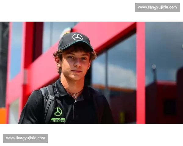 安东内利 Q3 错失关键飞驰圈 黄旗干扰致梅奔新秀遗憾止步第九